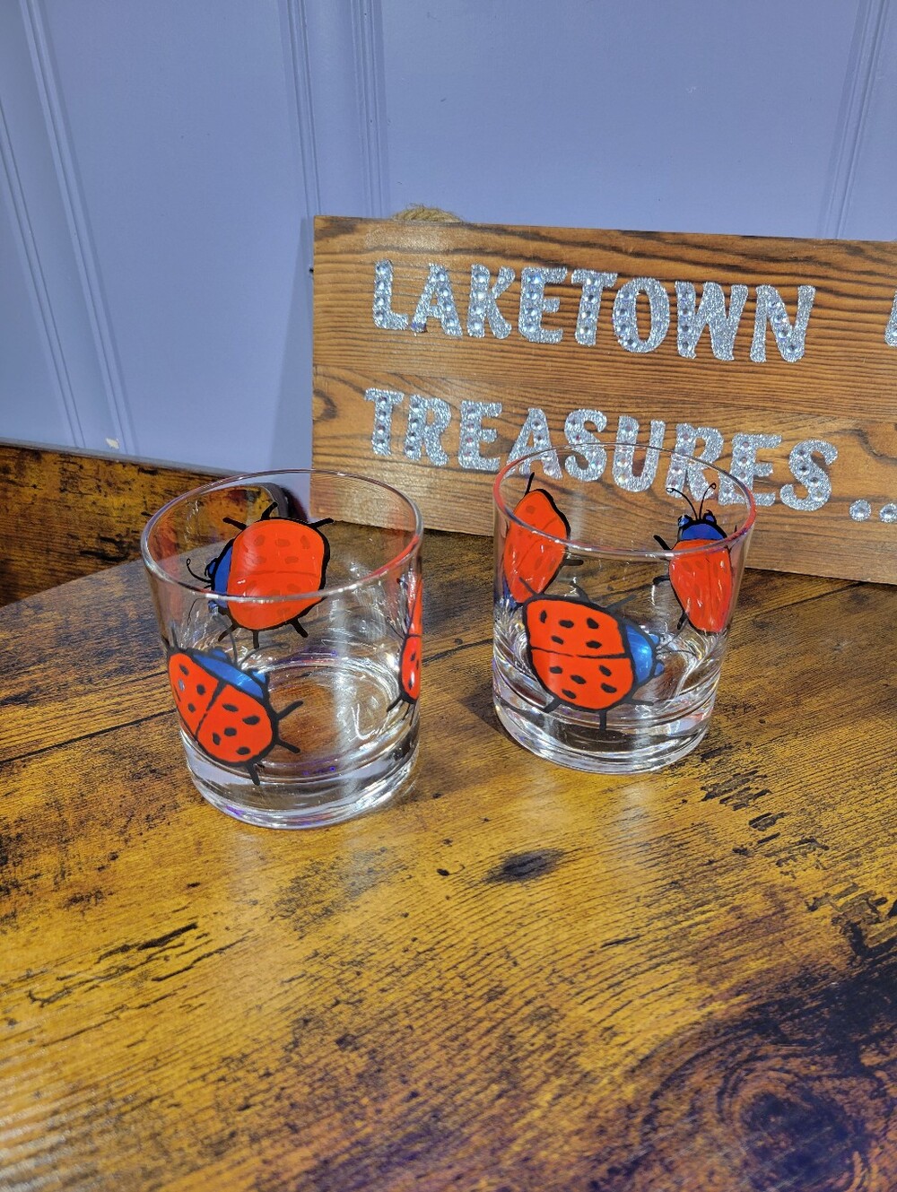 Clear Glass Tumbler lot of 2 with Red Ladybug Design - Picture 8 of 11